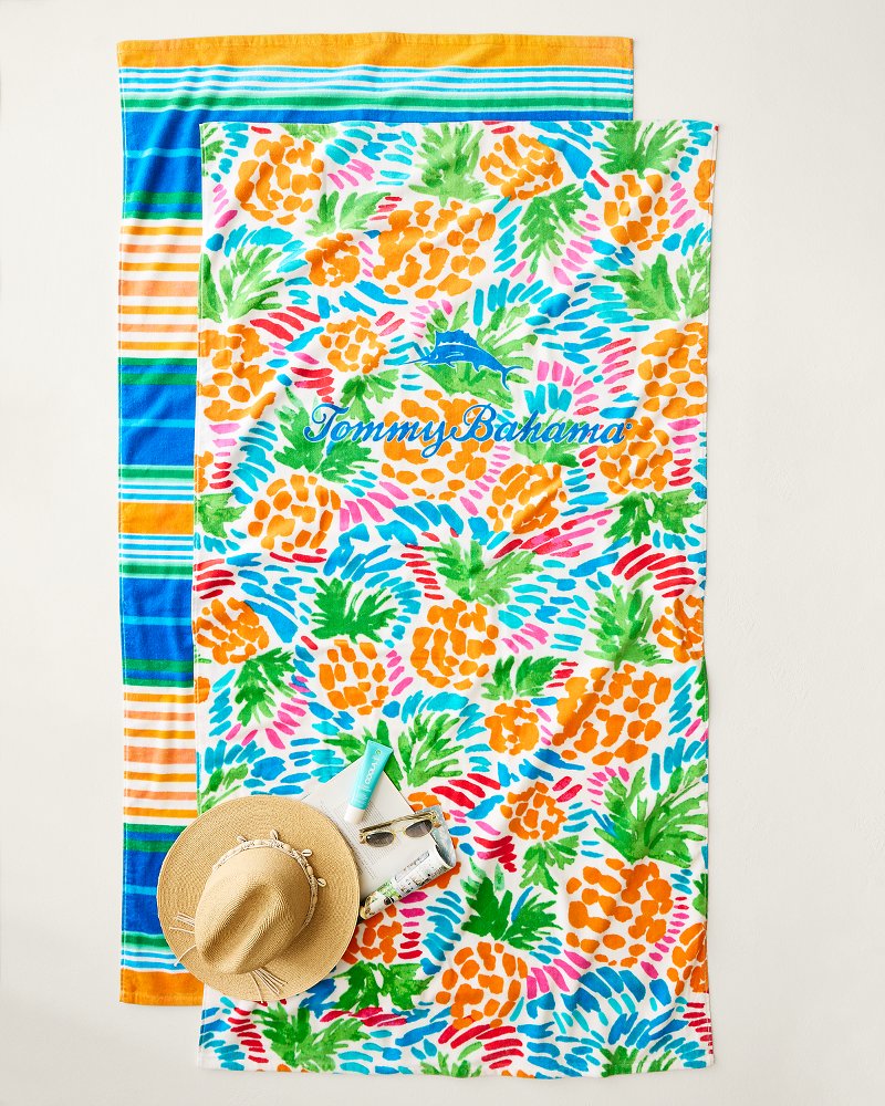 Beach Picnic &amp; Painterly Pineapple Beach Towels - Set of 2 - Multicolor