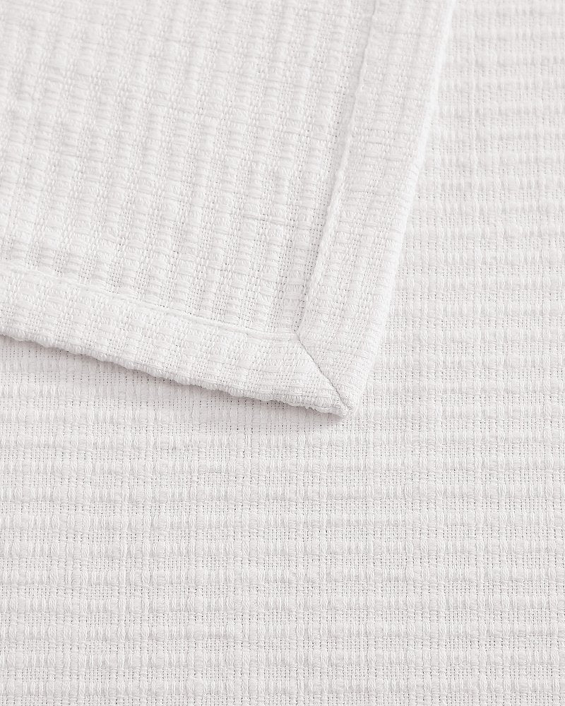 Island Estate Woven Bamboo Full/Queen Blanket - White