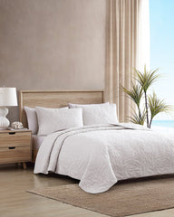 Solid Costa Sera Twin Quilt - White