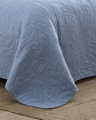 Solid Costa Sera Full/Queen Quilt - Blue