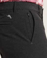 Chip Shot IslandZone 9-Inch Shorts - Black