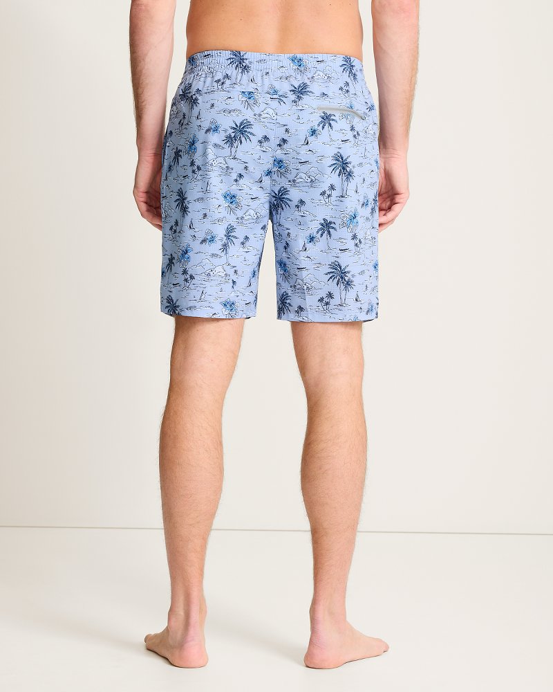 Huntington Beach Views E-Waist Hybrid 8-Inch Shorts - Evertide