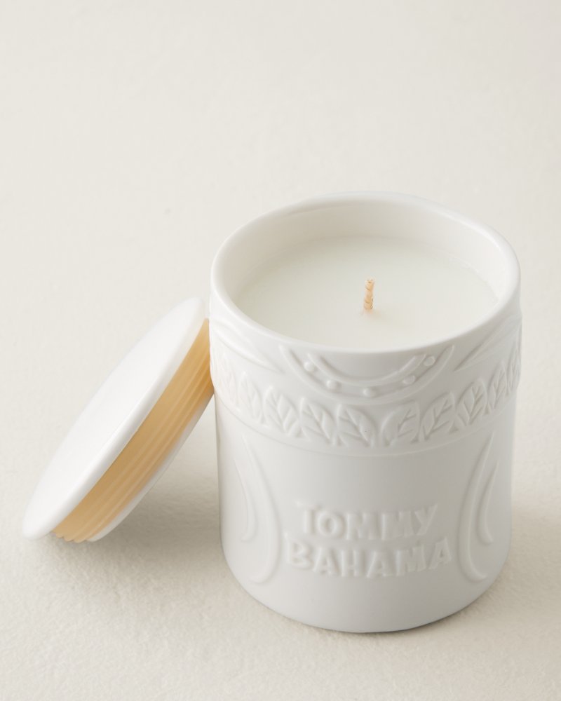 Island Blend Tiki 10-oz. Candle - White