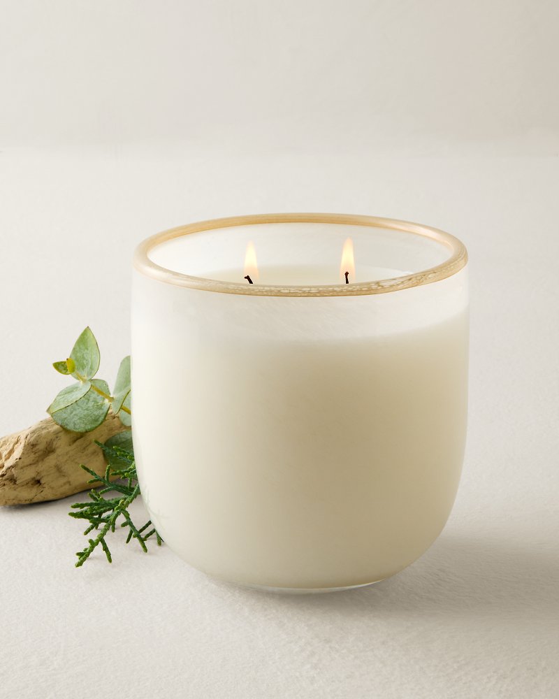 Beach Linen Powdered Glass 14.5-oz.2-Wick Candle - White